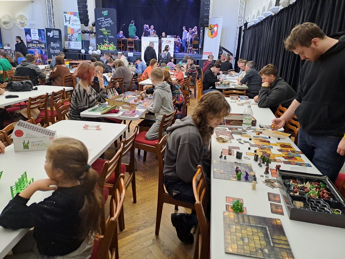 Wielkie granie w MOK – Festiwal Gier Planszowych „Twoja Tura”