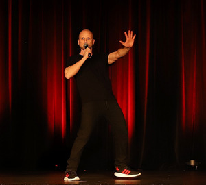 Przeżyliśmy w MOK maraton stand-upów 