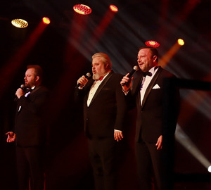 Pojedynek tenorów na otwarcie nowej sali